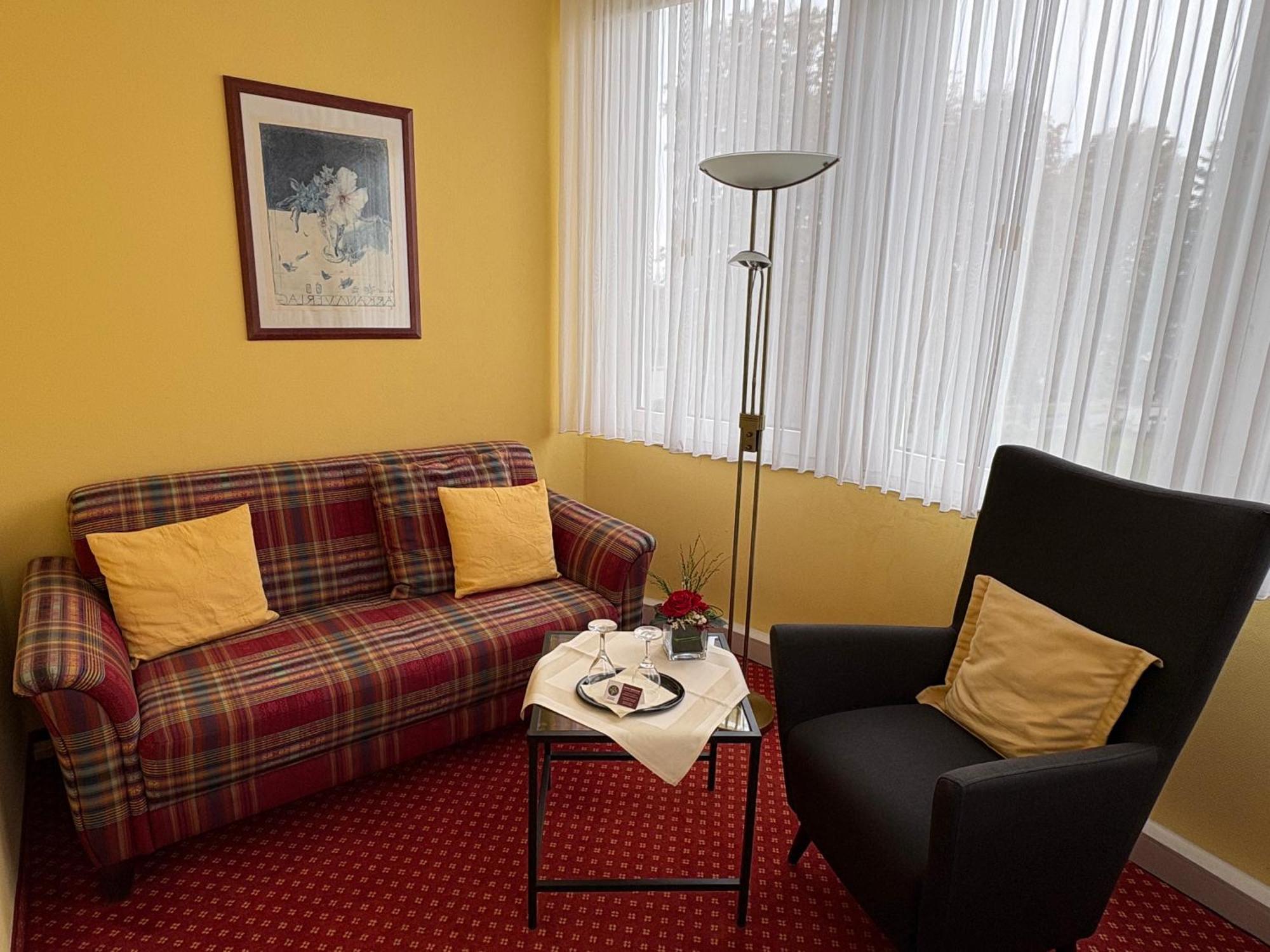 Thermen Hotel Pension Villa Holstein Bad Salzuflen Extérieur photo