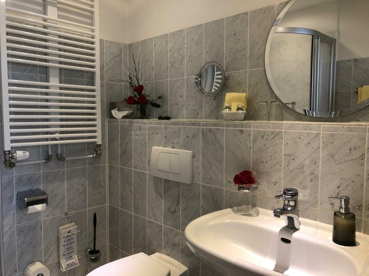 Thermen Hotel Pension Villa Holstein Bad Salzuflen Extérieur photo