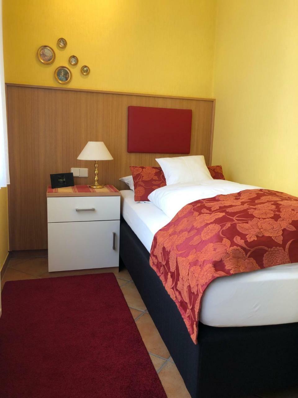 Thermen Hotel Pension Villa Holstein Bad Salzuflen Extérieur photo
