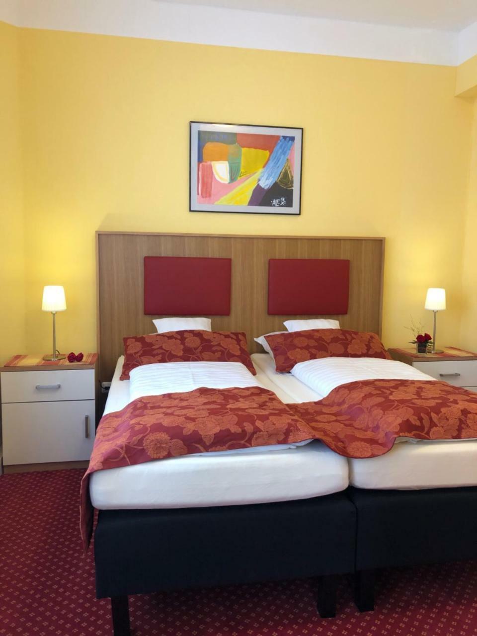 Thermen Hotel Pension Villa Holstein Bad Salzuflen Extérieur photo